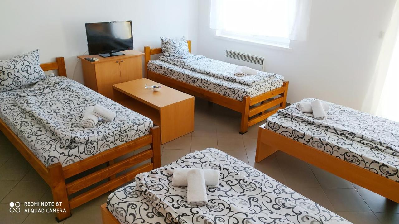 Apartmani - Vila Kovilje บันยา โควิลยาชา ภายนอก รูปภาพ