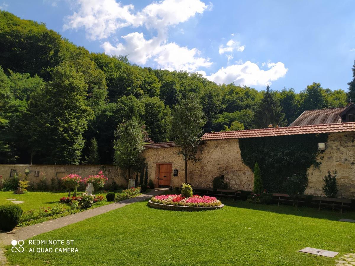 Apartmani - Vila Kovilje บันยา โควิลยาชา ภายนอก รูปภาพ