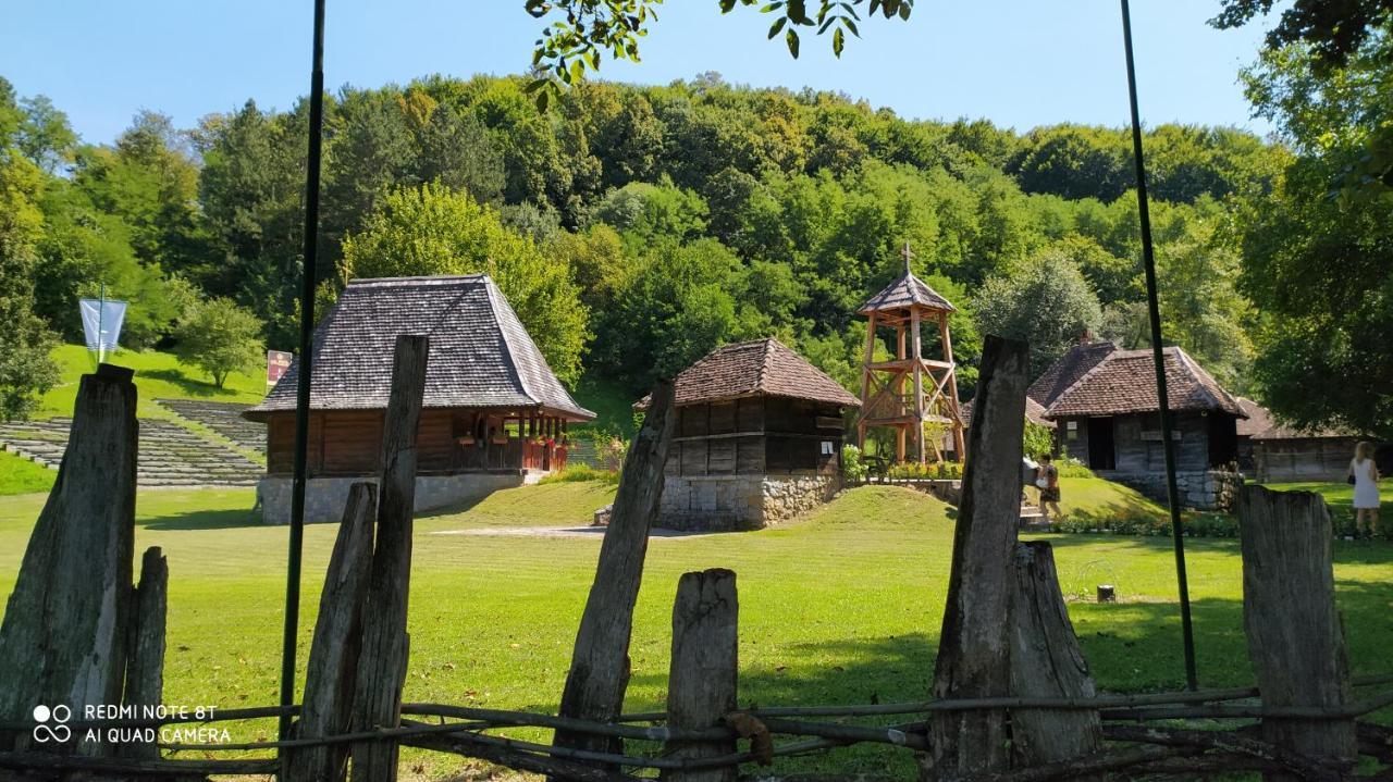 Apartmani - Vila Kovilje บันยา โควิลยาชา ภายนอก รูปภาพ